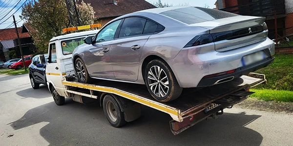 Šlep služba Novi Sad šlepovanje blizu Petrovaradina